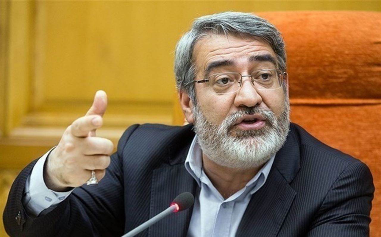 وزير كشور: با رسانه های مجازی که مجوز از وزارت ارشاد را نداشته باشند، برخورد خواهیم کرد