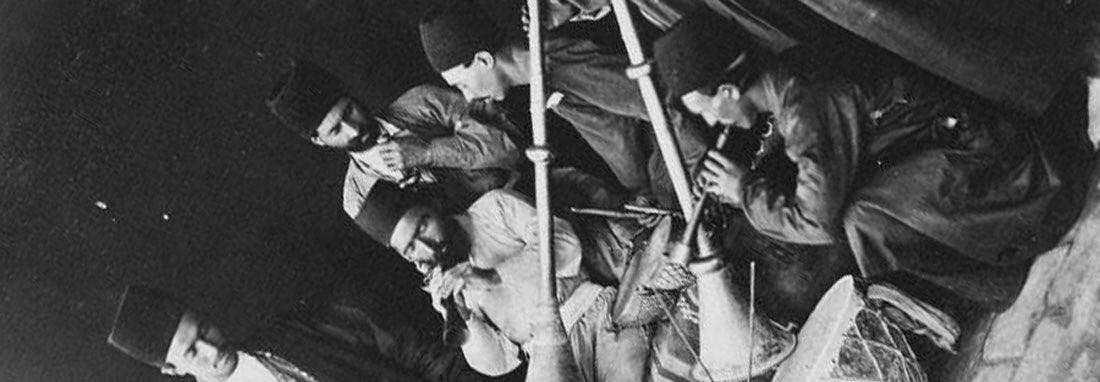 روایت دیپلمات فرانسوی از جشن و شادی پایتختنشینان ۱۱۳ سال پیش: رئیس نقارهخانه تهران ریاست محلی صنف رقاصان و ساززنها را به عهده دارد! روایت دیپلمات فرانسوی از جشن و شادی پایتختنشینان ۱۱۳ سال پیش: رئیس نقارهخانه تهران ریاست محلی صنف رقاصان و ساززنها را به عهده دارد!