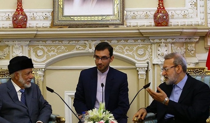 لاریجانی در دیدار وزیر خارجه عمان: انگلیسیها کشتی ایران را دزدیدهاند؛ نمیدانیم این چه فایدهای برای آنها دارد؟/ بن علوی: ایرانیان افراد عاقل و حکیم هستند؛ خیال ما از ایرانیها آسوده است لاریجانی در دیدار وزیر خارجه عمان: انگلیسیها کشتی ایران را دزدیدهاند؛ نمیدانیم این چه فایدهای برای آنها دارد؟/ بن علوی: ایرانیان افراد عاقل و حکیم هستند؛ خیال ما از ایرانیها آسوده است
