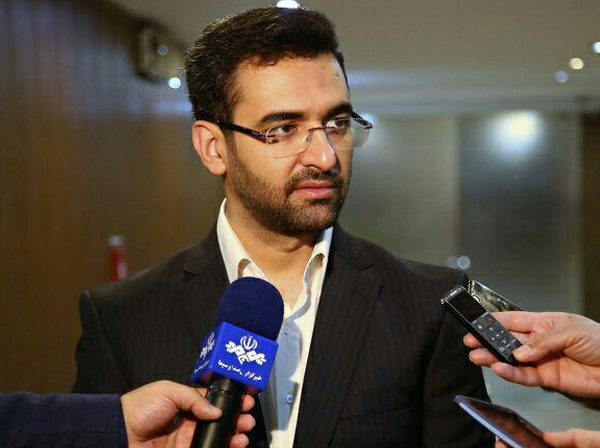 سیاست صداوسیما در قبال آذری جهرمی، الزاما به خاطر احتمال کاندیداتوری او در ۱۴۰۰ نیست / تلویزیون هر جا محبوبیتی دیده شود، پروژه حذف را رقم می&zwnj;زند / هرکس به سلیقه و ذائقه مردم نزدیک&zwnj;تر باشد، مغضوب صداوسیما می&zwnj;شود