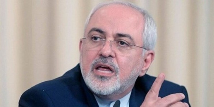 ظریف: پمپئو به جای پیشنهادهای تو خالی درخواست خبرنگاران ایران برای مصاحبه را بپذیرد