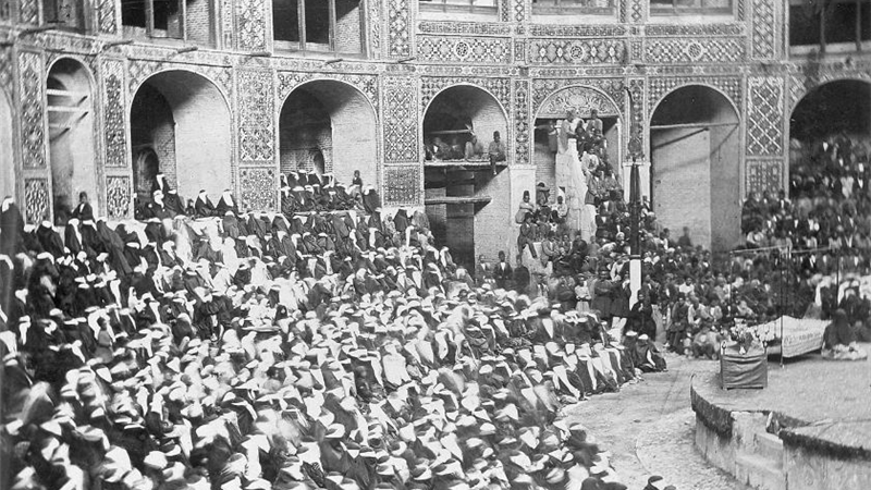 دهه اول محرم در «تکیه دولت» به روایت سفیر فرانسه در دوره محمدعلی شاه قاجار دهه اول محرم در «تکیه دولت» به روایت سفیر فرانسه در دوره محمدعلی شاه قاجار