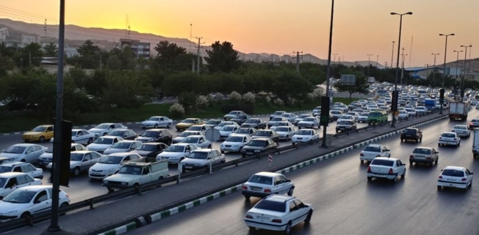 ترافیک سنگین در آزادراه&zwnj;های تهران-قم و تهران-ساوه