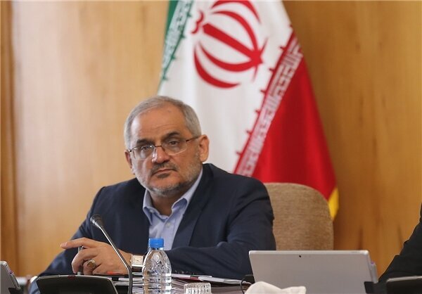 وزیر آموزش وپرورش: استخدام معلمان حق&zwnj;التدریس تا پایان برنامه ششم انجام می&zwnj;شود