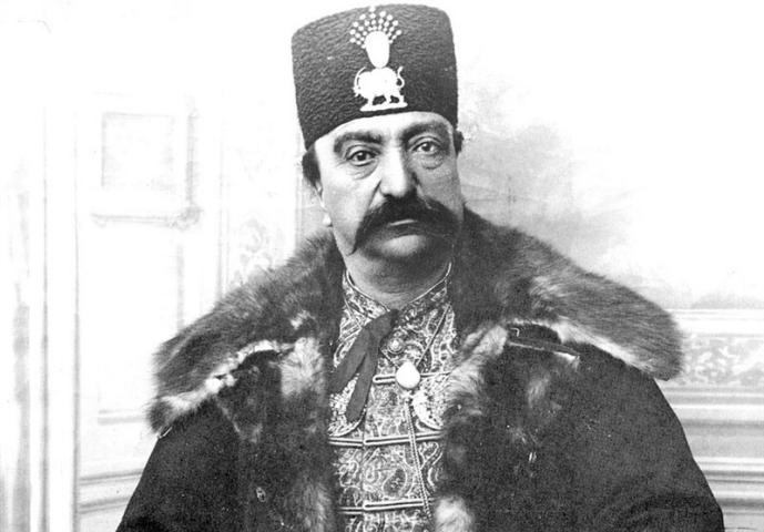 یادداشت&zwnj;های اعتمادالسلطنه، شنبه ۱۹ شهریور ۱۲۶۶: هر بچه مزلفی سرتیپ و میرپنج و صاحب فوج است!