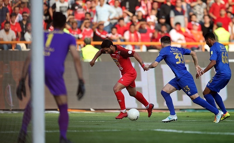 استقلال 0 - 1 پرسپولیس/ عبدی قفل دروازه را شکست استقلال 0 - 1 پرسپولیس/ عبدی قفل دروازه را شکست