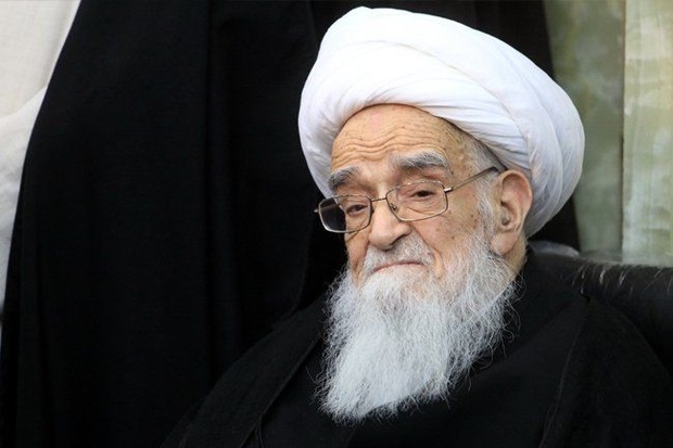آیتالله صافی گلپایگانی:رابطهی با کشورهای دیگر با حفظ عزّت و شرافت کشور و نظام اسلامی، بسیار اهمیت دارد آیتالله صافی گلپایگانی:رابطهی با کشورهای دیگر با حفظ عزّت و شرافت کشور و نظام اسلامی، بسیار اهمیت دارد