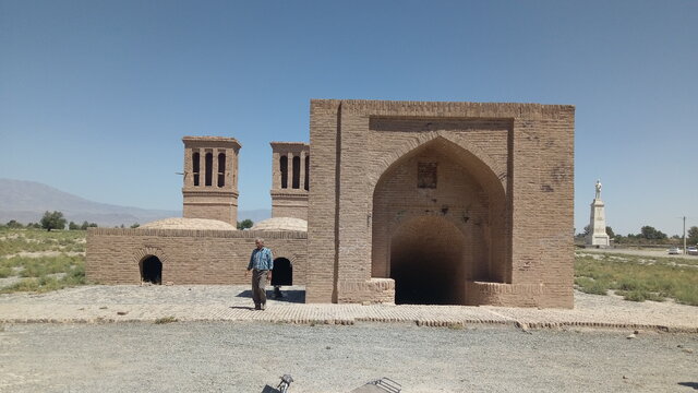 درخواست پسر دکتر شریعتی برای حفظ بناهای تاریخی خانداناش درخواست پسر دکتر شریعتی برای حفظ بناهای تاریخی خانداناش