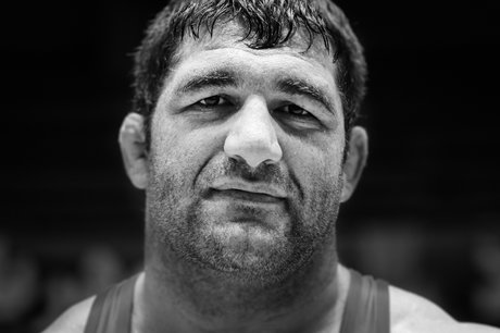 پرویز هادی رقابت&zwnj;های جهانی را از دست داد/ مصدومیتهای پیاپی بلای جان کشتی آزاد