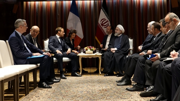 دیدار روسای جمهور ایران و فرانسه در نیویورک / انتقاد روحانی از بیانیه فرانسه، انگلیس و آلمان: اتهام زنی بی اساس به ایران بود / استقبال مکرون از طرح روحانی برای امنیت منطقه؛ همکاری اروپا با سایر طرف های برجام به ویژه روسیه و چین ضروری است