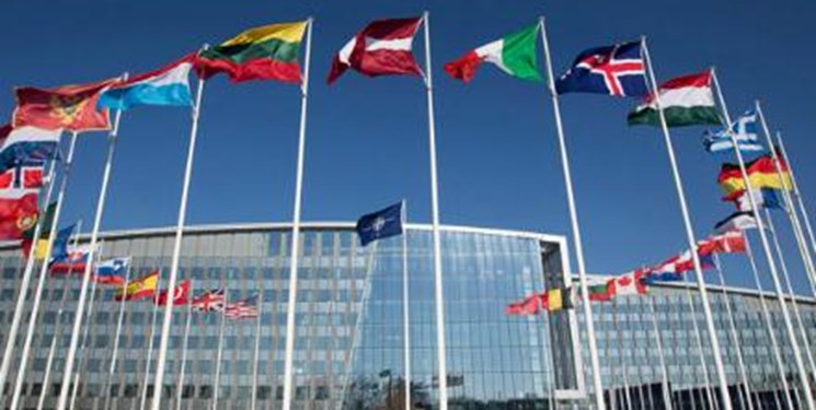 آمریکا: ناتو برای محافظت از عربستان در برابر ایران پول بیشتر بدهد
