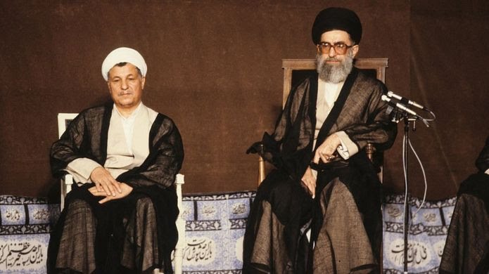 خاطرات آیت&zwnj;الله هاشمی؛ ۲۱ آبان ۱۳۷۱ تا ۱۳۷۵: با آیت&rlm;&zwnj;الله خامنه&zwnj;اى راجع به ضرورت ابقای مرجعيت در ايران و تأكيد روى قم، صحبت شد