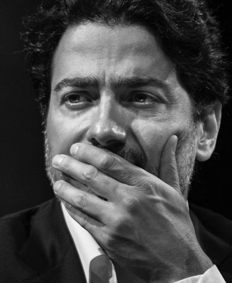 پاسخ همایون شجریان به منتقدان: برخی به سیاق آن قمهکشان، قلمکشانند / درمورد کنسرت خیابانی، ما صحبت از چه میکردیم و آنها چه پاسخی میدادند / در کنسرت سی، از خودی و غیرخودی شنیدیم و هیچ نگفتیم / به تازگی حضور حقیر همراه علیرضا قربانی برای قلمکشان ایجاد انگیزه کرده / اخبار کذب جان گرفتند که آهنگ مشترک در مال اجرا کردهایم؟ کاش تصاویر این اجرا را هم میگذاشتید! پاسخ همایون شجریان به منتقدان: برخی به سیاق آن قمهکشان، قلمکشانند / درمورد کنسرت خیابانی، ما صحبت از چه میکردیم و آنها چه پاسخی میدادند / در کنسرت سی، از خودی و غیرخودی شنیدیم و هیچ نگفتیم / به تازگی حضور حقیر همراه علیرضا قربانی برای قلمکشان ایجاد انگیزه کرده / اخبار کذب جان گرفتند که آهنگ مشترک در مال اجرا کردهایم؟ کاش تصاویر این اجرا را هم میگذاشتید!