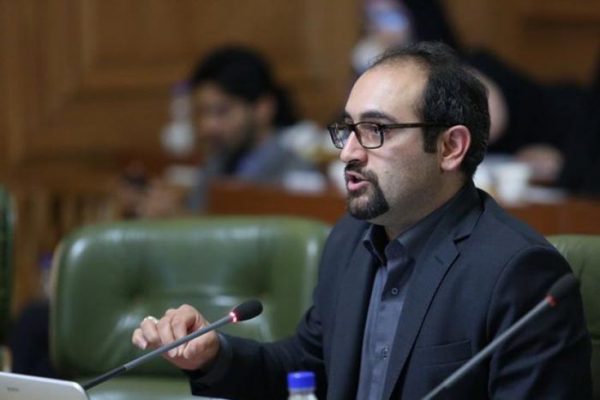 عضو جوان شورای شهر: شهرداری بايد ١٠٠٠ جوان اصلاح طلب را استخدام كند تا دل جوانان اصلاح طلب نشكند/ اين اقدام، نهايتاً ٣٠٠ ميليارد هزينه شهرداری را بالا می برد عضو جوان شورای شهر: شهرداری بايد ١٠٠٠ جوان اصلاح طلب را استخدام كند تا دل جوانان اصلاح طلب نشكند/ اين اقدام، نهايتاً ٣٠٠ ميليارد هزينه شهرداری را بالا می برد