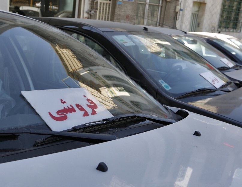 کاهش ۶ میلیون تومانی قیمت خودروهای داخلی / خودروهای مونتاژی ۱۵ تا ۲۵ میلیون تومان ریختند
