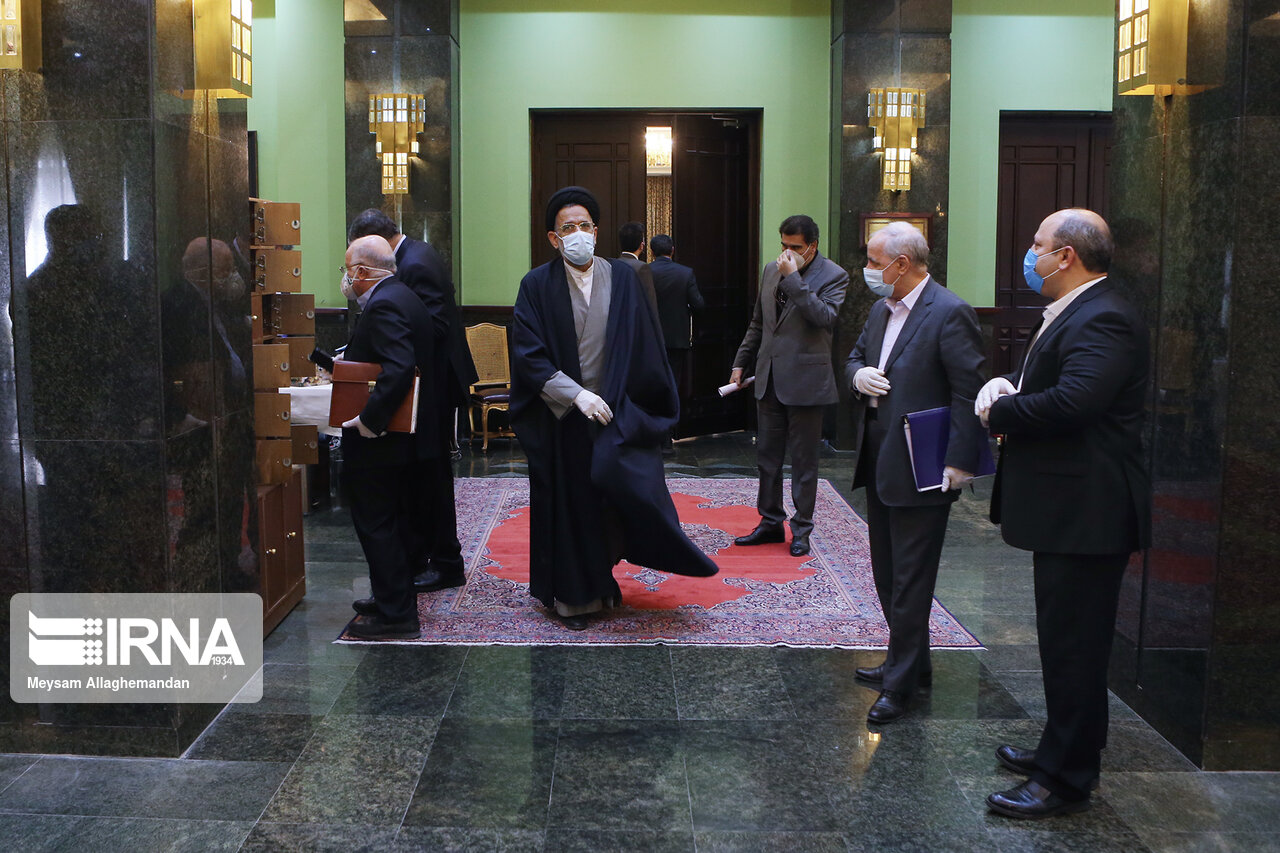 تصاویر: جلسه هیأت دولت