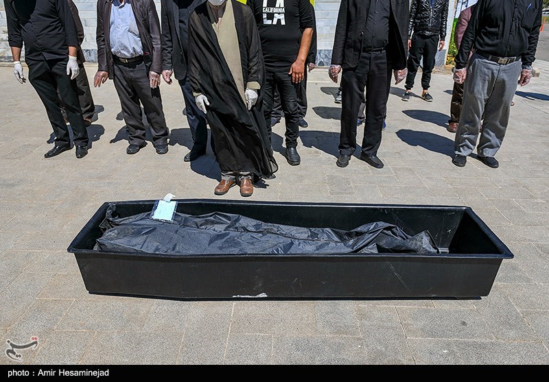 تصاویر: آرامستان بهشت معصومه قم در روزهای کرونایی
