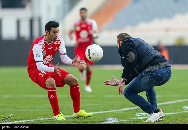 تصاویر: دیدار تیم&zwnj;های فوتبال پرسپولیس و ذوب&zwnj;آهن