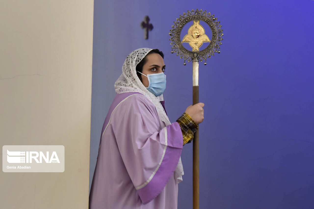 تصاویر: مراسم سال نو میلادی ۲۰۲۱ در کلیسای سرکیس مقدس تهران