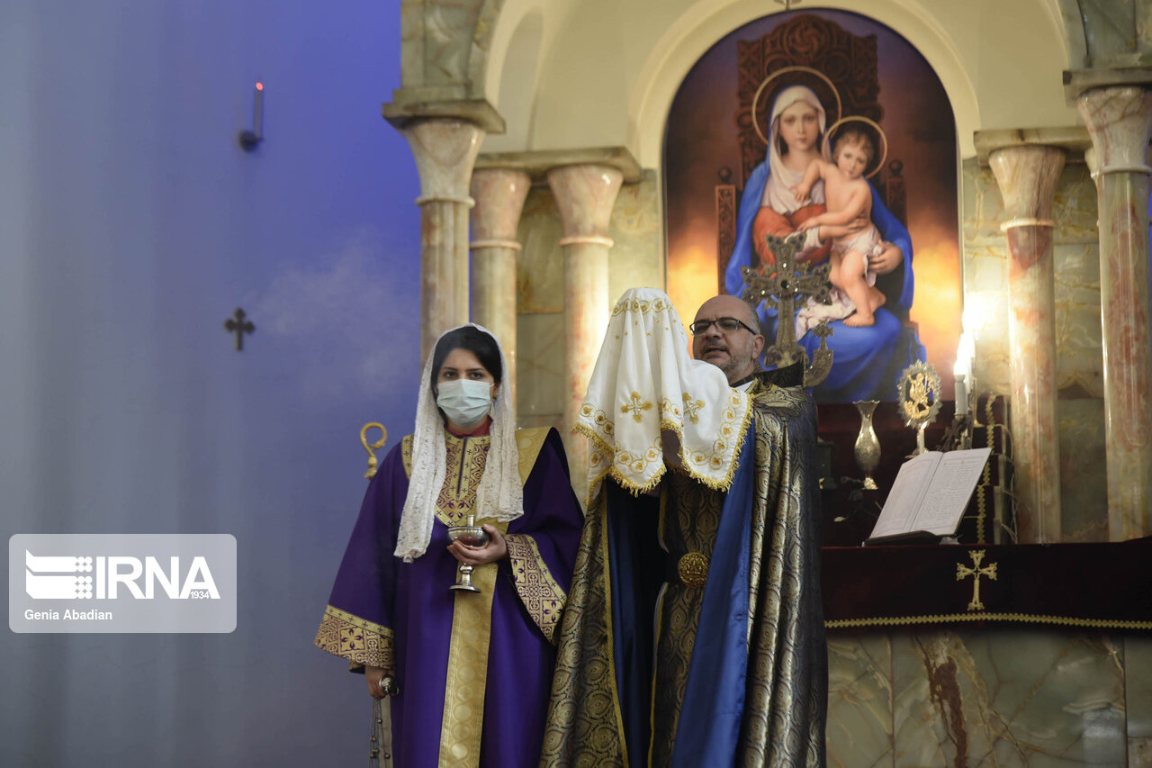 تصاویر: مراسم سال نو میلادی ۲۰۲۱ در کلیسای سرکیس مقدس تهران