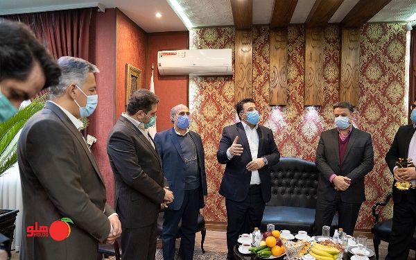 گروه شرکتهای طرفهنگار؛ برنده یازدهمین تندیس زرین حمایت از حقوق مصرفکنندگان گروه شرکتهای طرفهنگار؛ برنده یازدهمین تندیس زرین حمایت از حقوق مصرفکنندگان
