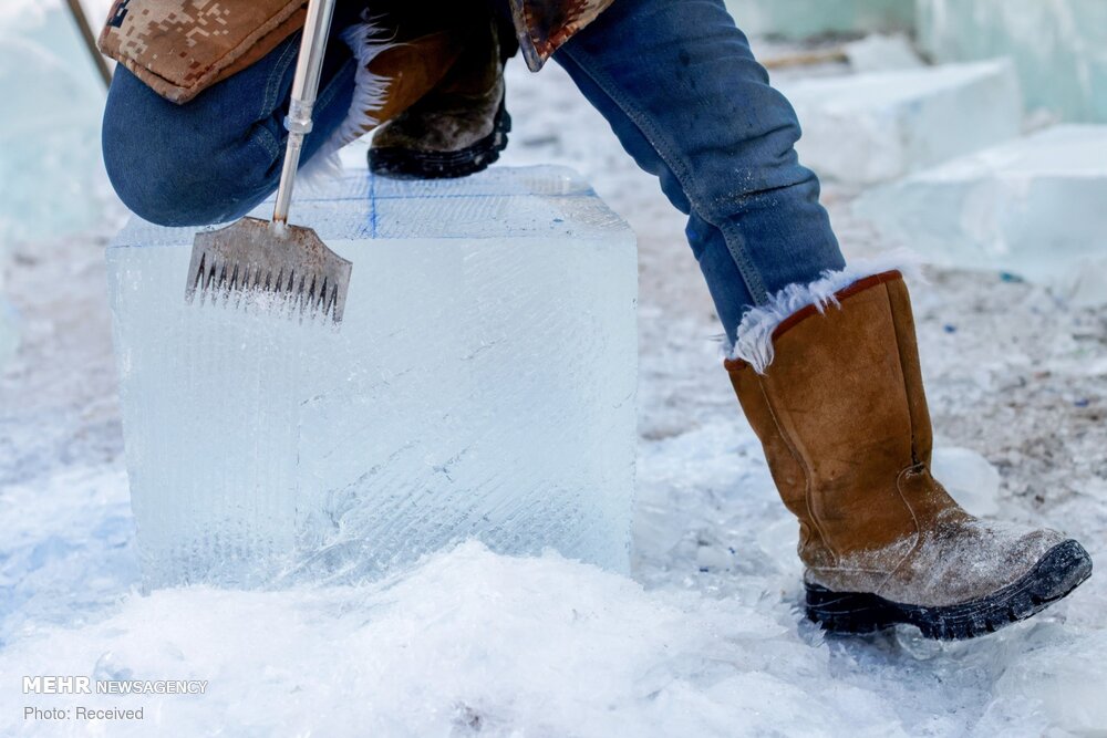 تصاویر: آغاز ساخت شهر یخی در چین