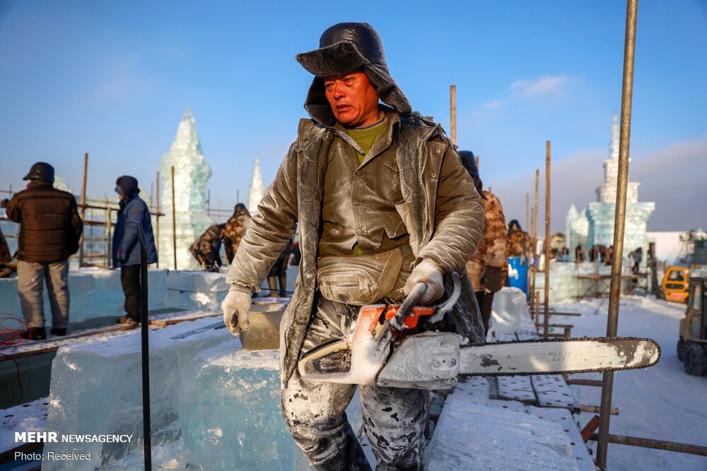 تصاویر: آغاز ساخت شهر یخی در چین