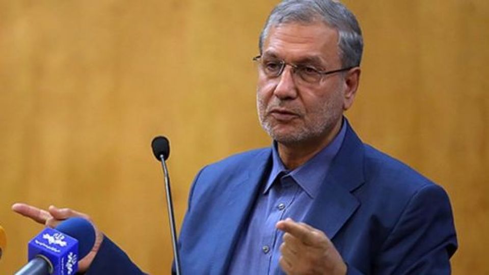 واکنش ربیعی به رد لایحه بودجه: آنچه می&zwnj;شنویم سیاسی&zwnj;ترین عبارات درباره بودجه در ۴۰ سال اخیر بوده؛ از کوبیدن بودجه به دیوار تا اتهام فروپاشی