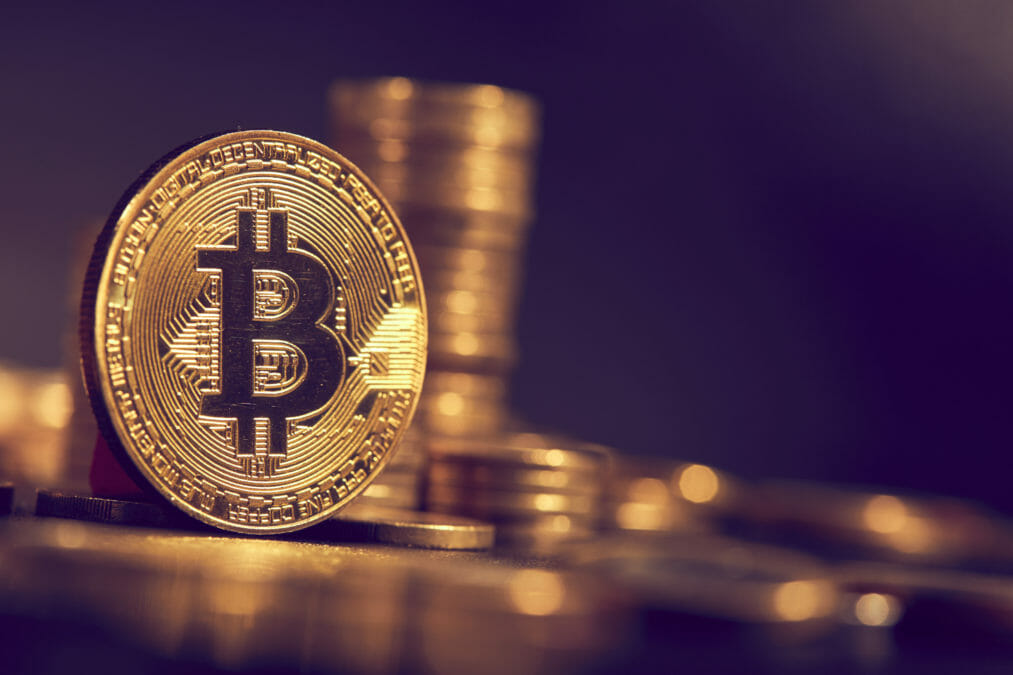 اگر ۱۰ سال پیش ۱۰۰ دلار بیتکوین می خریدید، الان چه قدر پول داشتید؟