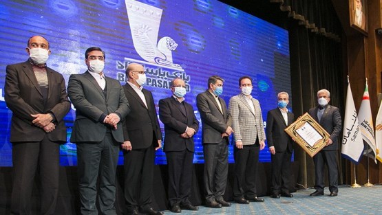 در رتبهبندی 100 شرکت برتر ایران؛ بانک پاسارگاد، در شاخص بهرهوری کل رتبه نخست را کسب کرد در رتبهبندی 100 شرکت برتر ایران؛ بانک پاسارگاد، در شاخص بهرهوری کل رتبه نخست را کسب کرد