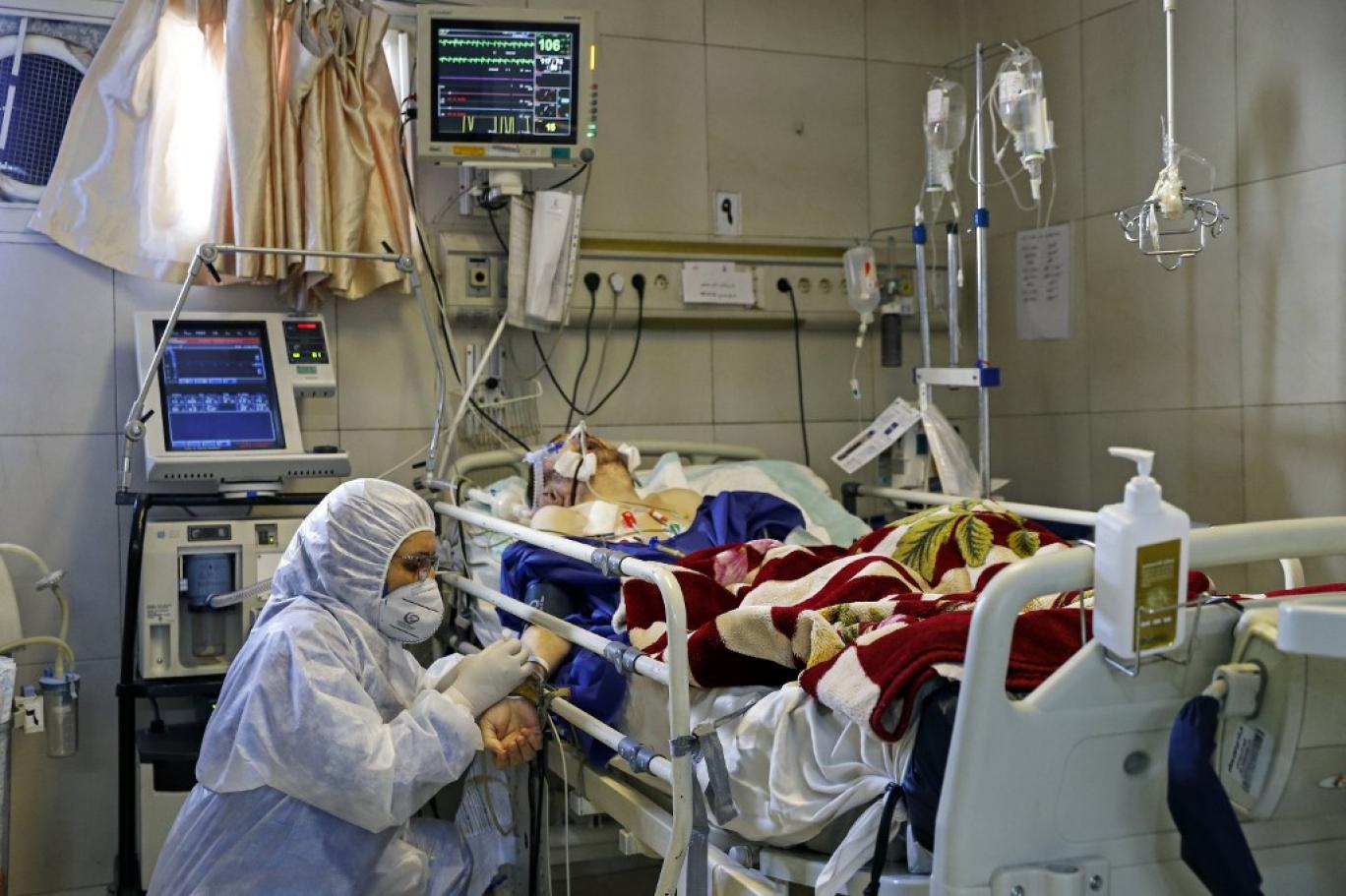 آخرین آمار کرونا در ایران، ۱۷ اسفند ۹۹: فوت ۹۳ نفر در شبانه روز گذشته
