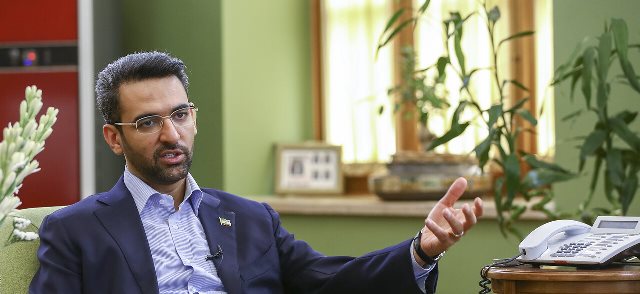وزیر ارتباطات:فیلتر تلگرام، رشد پیامرسانهای داخلی را دچار وقفه کرد/ تعداد پیام رسان های ایرانی به اندازه نصب های وزیر ارتباطات:فیلتر تلگرام، رشد پیامرسانهای داخلی را دچار وقفه کرد/ تعداد پیام رسان های ایرانی به اندازه نصب های