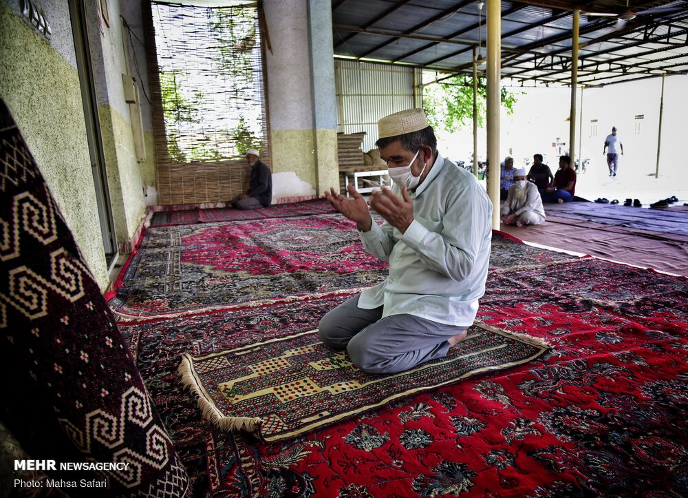 تصاویر: اقامه اولین نماز جمعه بعد از کرونا در &laquo;تاتارعلیا&raquo;