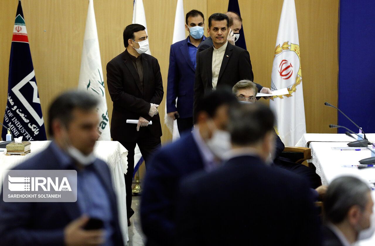 جلسه مدیران ارشد بانک مرکزی با جهانگیری