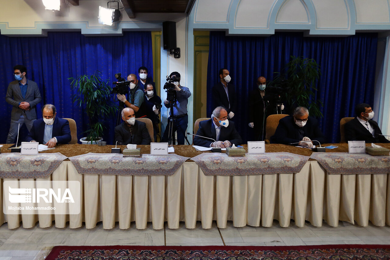 تصاویر: نشست مسئولان موسسات دانشگاهی و حوزوی با ریاست جمهوری