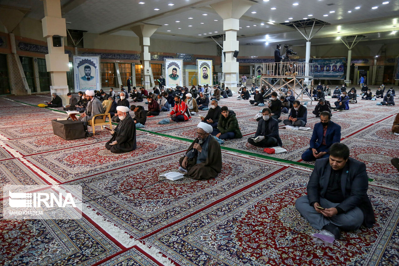 تصاویر: مراسم احیا شب نوزدهم ماه مبارک رمضان در استانها