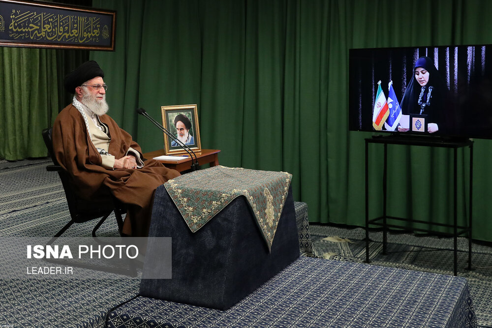 تصاویر: ارتباط تصویری مقام معظم رهبری با نمایندگان تشکل&zwnj;های دانشجویی