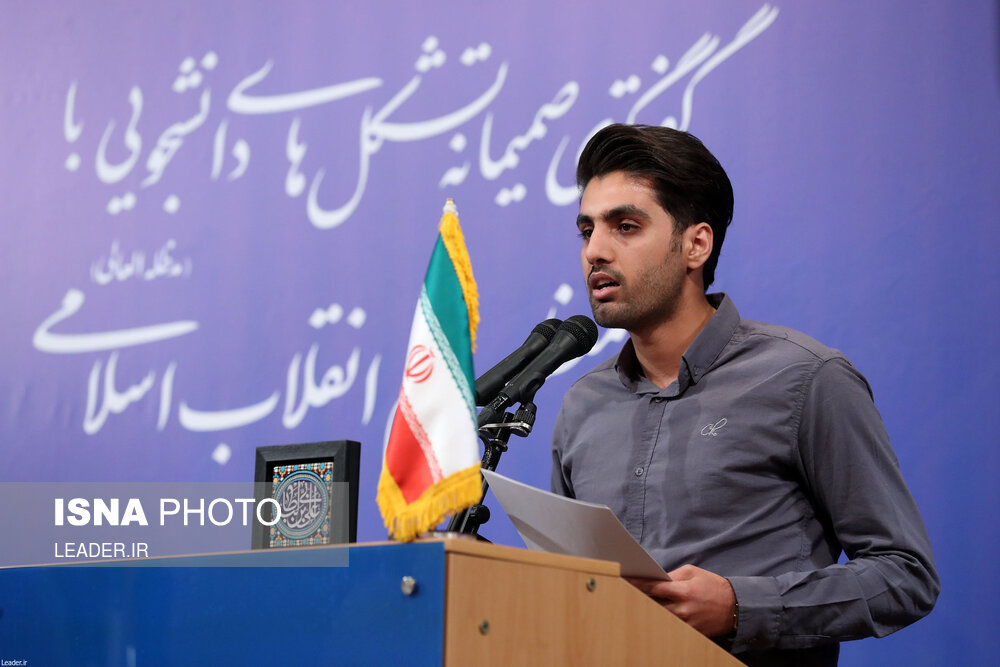 تصاویر: ارتباط تصویری مقام معظم رهبری با نمایندگان تشکل&zwnj;های دانشجویی