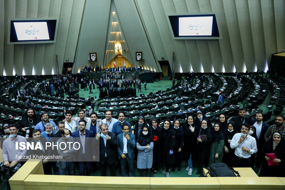 تصاویر: آخرین جلسه علنی مجلس شورای اسلامی در دوره دهم