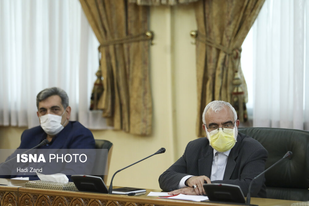 جلسه ساماندهی تسهیلات اقشار آسیب پذیر با حضور معاون اول رییس جمهوری