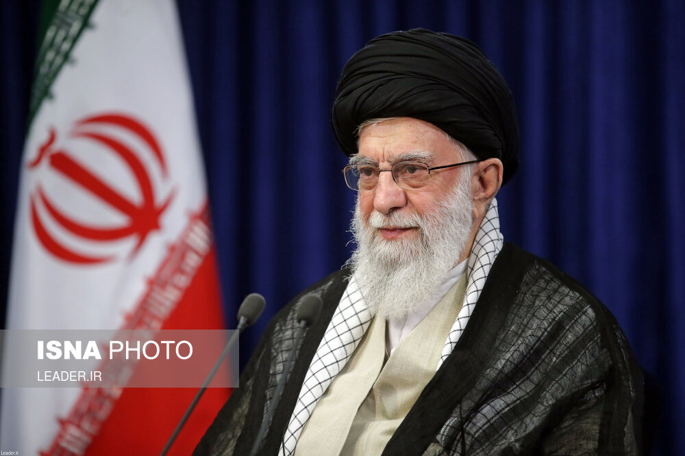 تصاویر: سخنرانی مقام معظم رهبری به مناسبت سالگرد ارتحال بنیانگذار کبیر انقلاب اسلامی