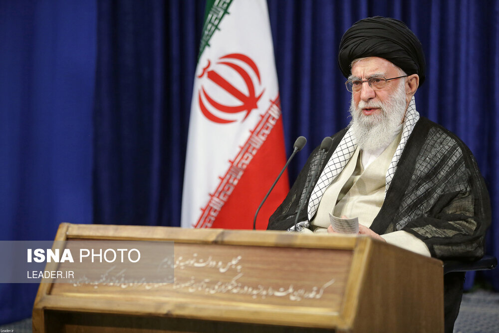 تصاویر: سخنرانی مقام معظم رهبری به مناسبت سالگرد ارتحال بنیانگذار کبیر انقلاب اسلامی