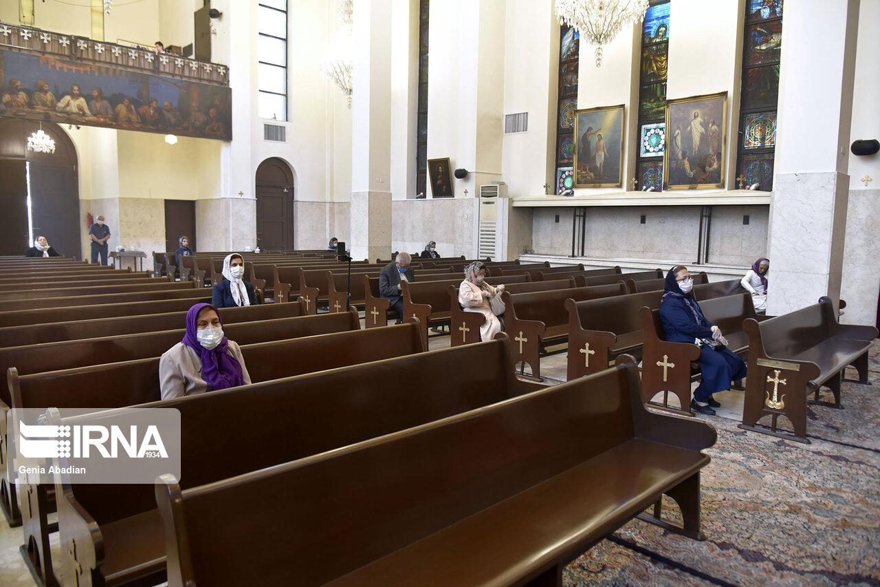 تصاویر: فاصله گذاری اجتماعی در کلیسا سرکیس مقدس