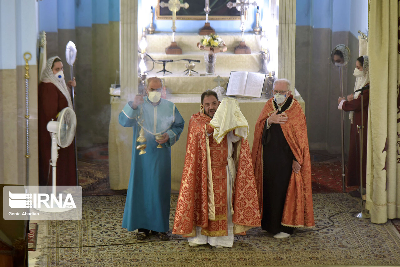 تصاویر: فاصله گذاری اجتماعی در کلیسا سرکیس مقدس