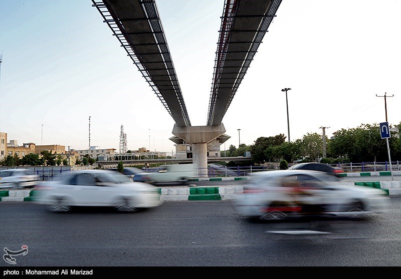 تصاویر: منوریل قم؛ استخوانی در گلوی شهر
