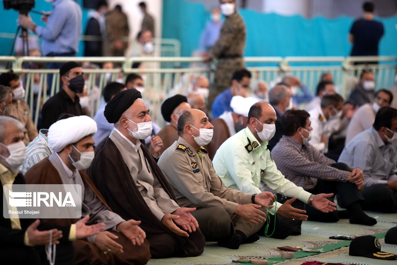 تصاویر: برگزاری نماز جمعه در اصفهان و شهرکرد