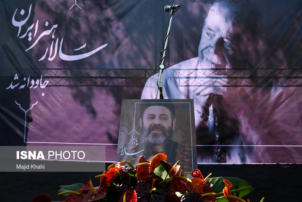 تصاویر: مراسم خاکسپاری محمد علی کشاورز