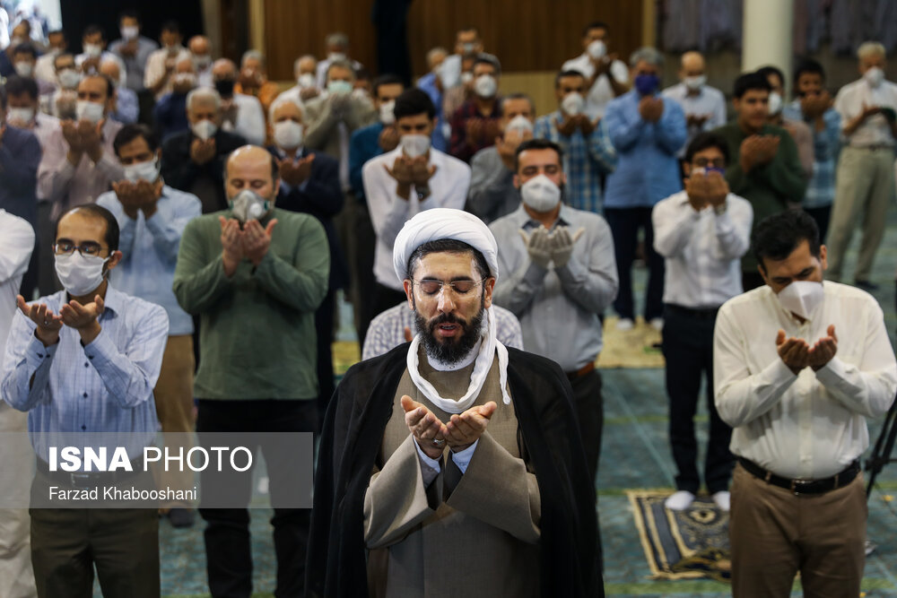تصاویر: اقامه نماز عید سعید فطر - تهران