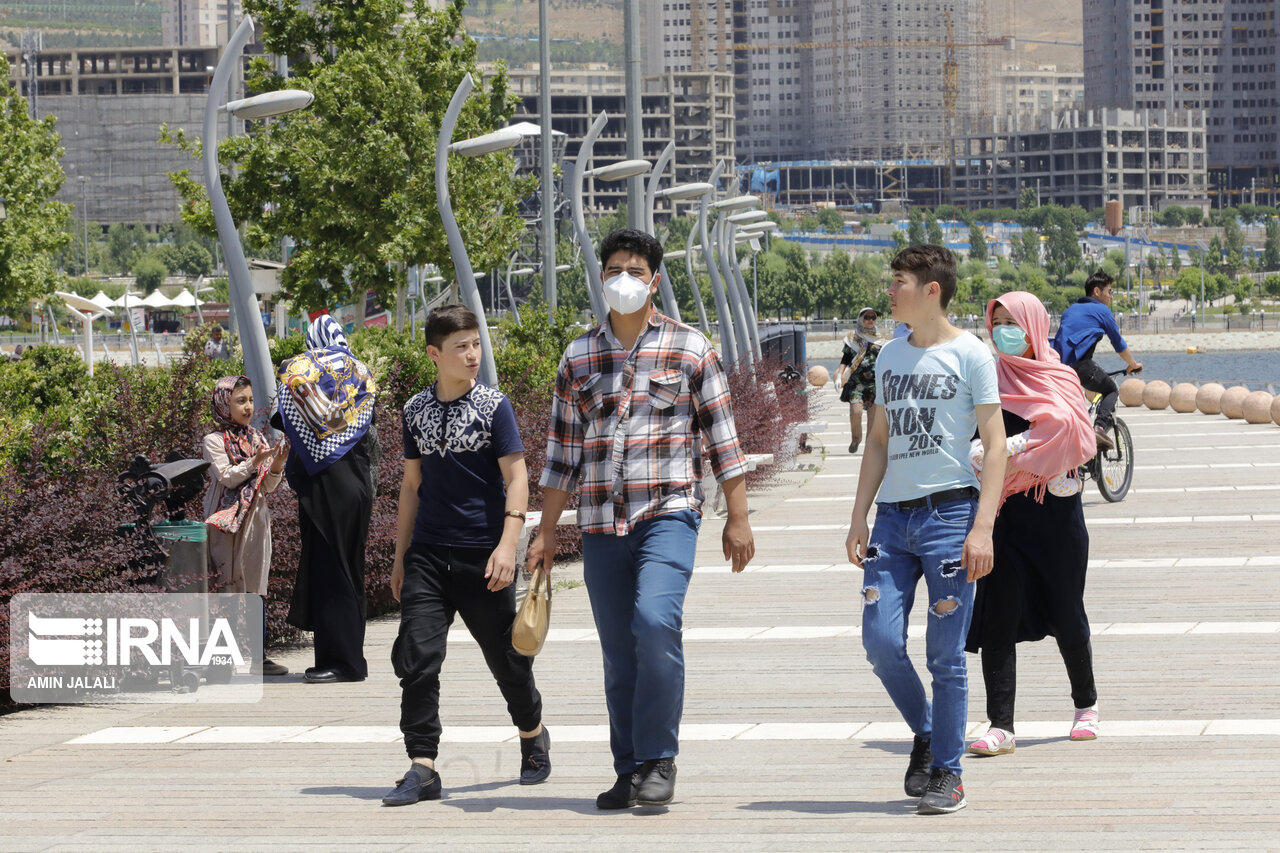 تصاویر: بازگشایی دریاچه شهدای خلیج فارس