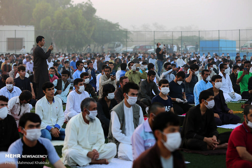 تصاویر: اقامه نماز عید فطر اهل سنت در کیش